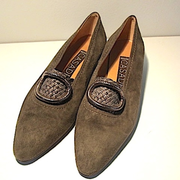 NWOT CasaDei Vintage Embellished Loafers, Size 6 - Picture 1 of 9